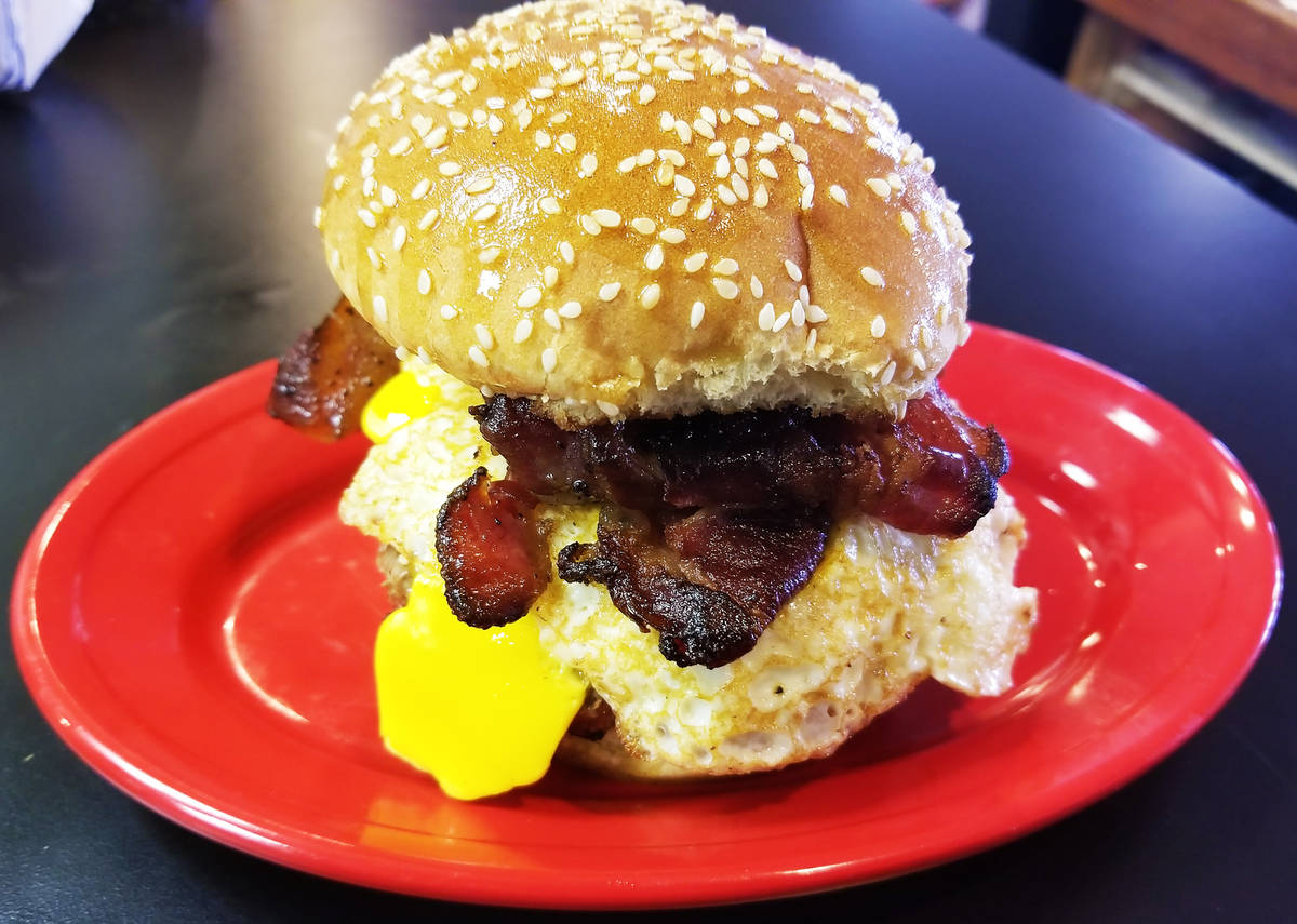 berda's restaurant breakfast all day burger