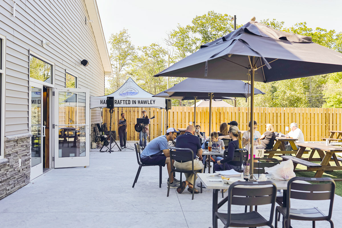 Wallenpaupack Brewing Co. outdoor area