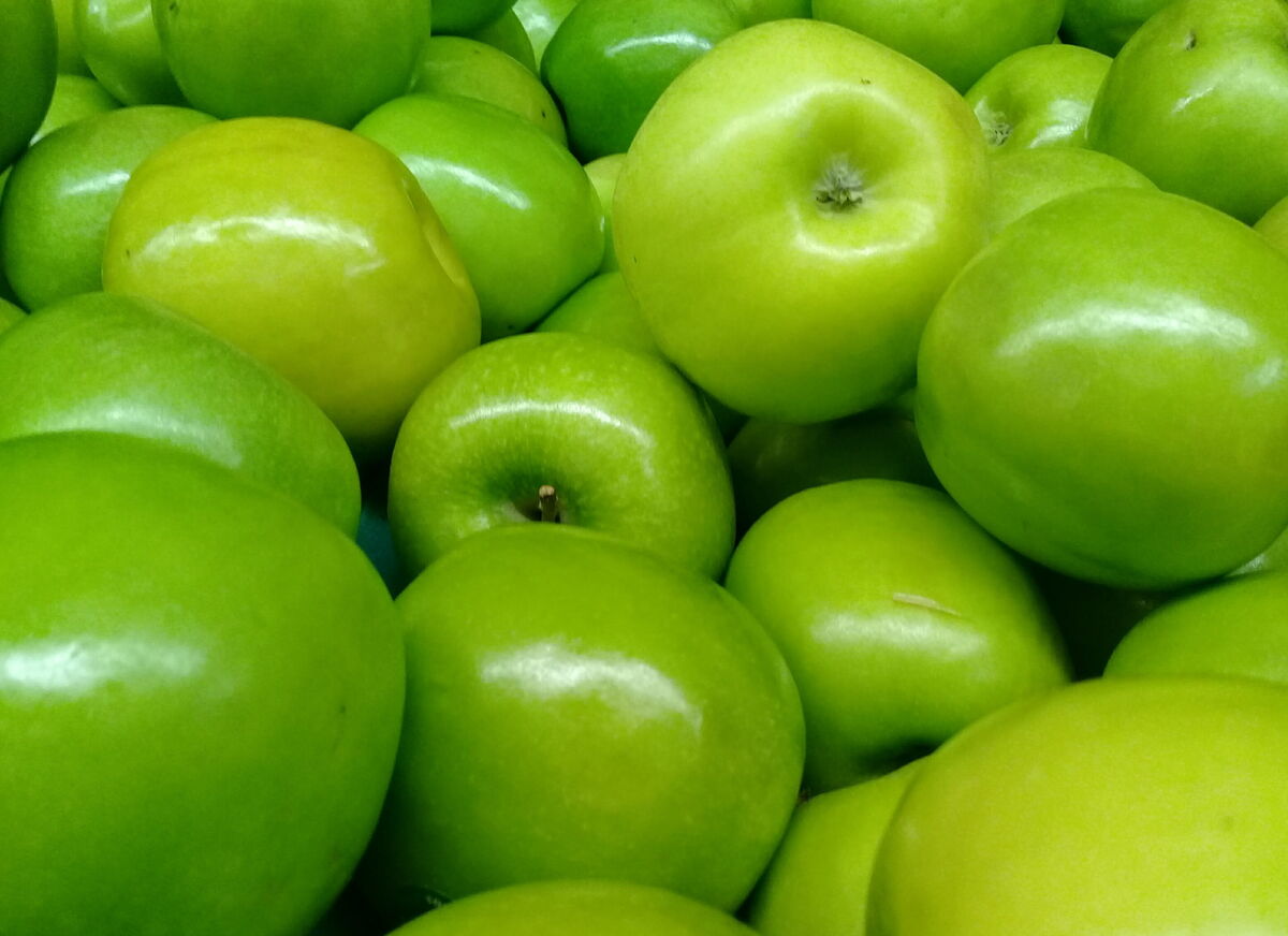 green apples